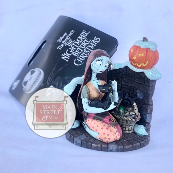 Disney Nightmare Before Christmas SALLY Cat Pumpkin Ornament - NEW - Picture 2 of 3
